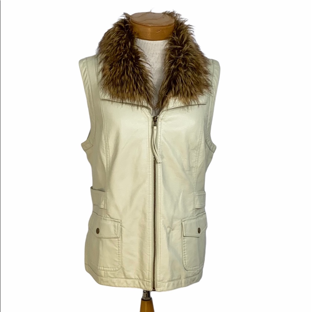 OSO Casuals Faux Fur Cream Vest XL Cozy Chic Y2K Snow Bunny Cottage Core